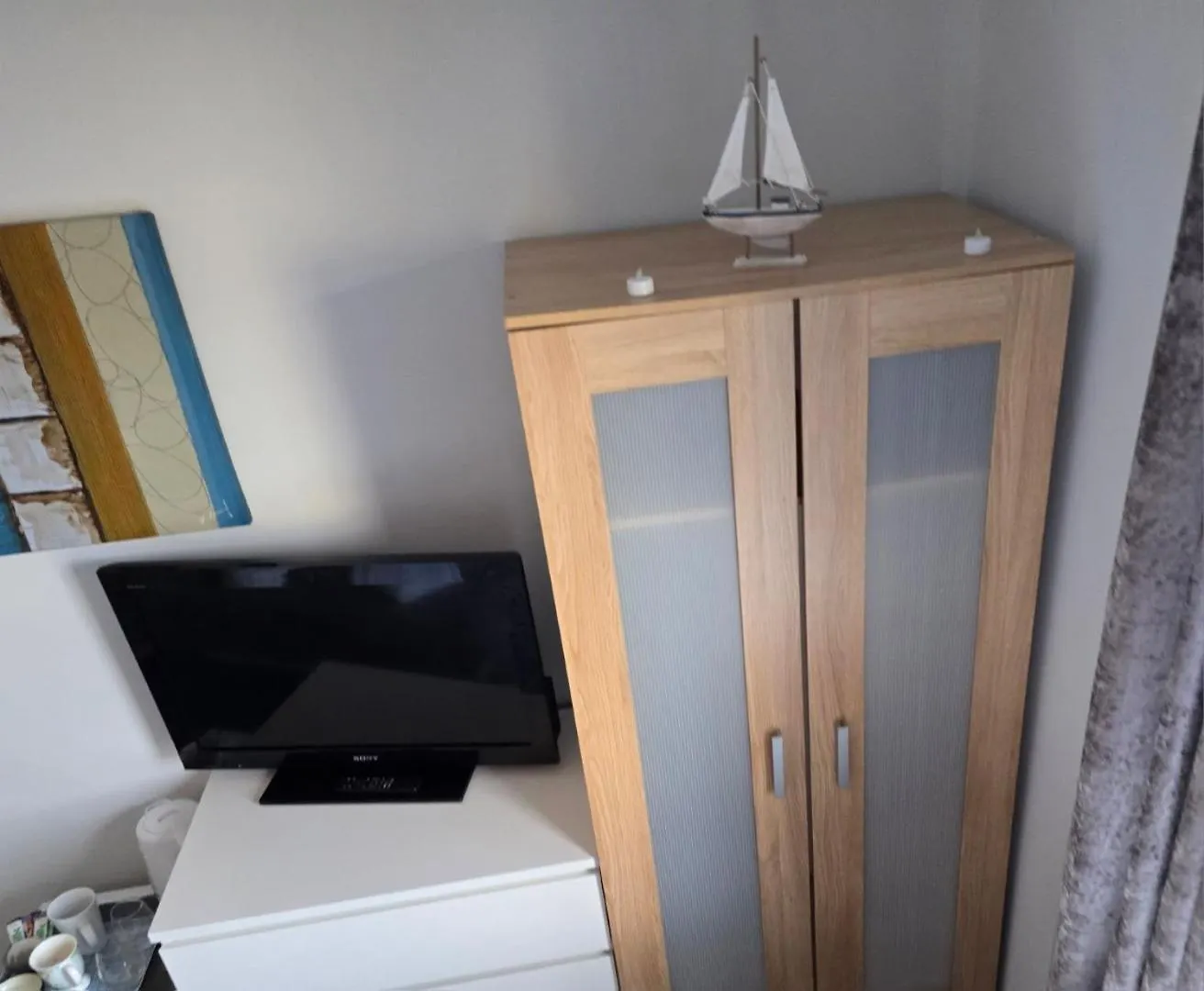 2 Spacious Rooms In The Heart Of The Marina Swansea United Kingdom